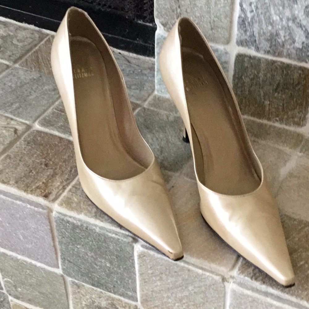 Stuart Weizmann pumps